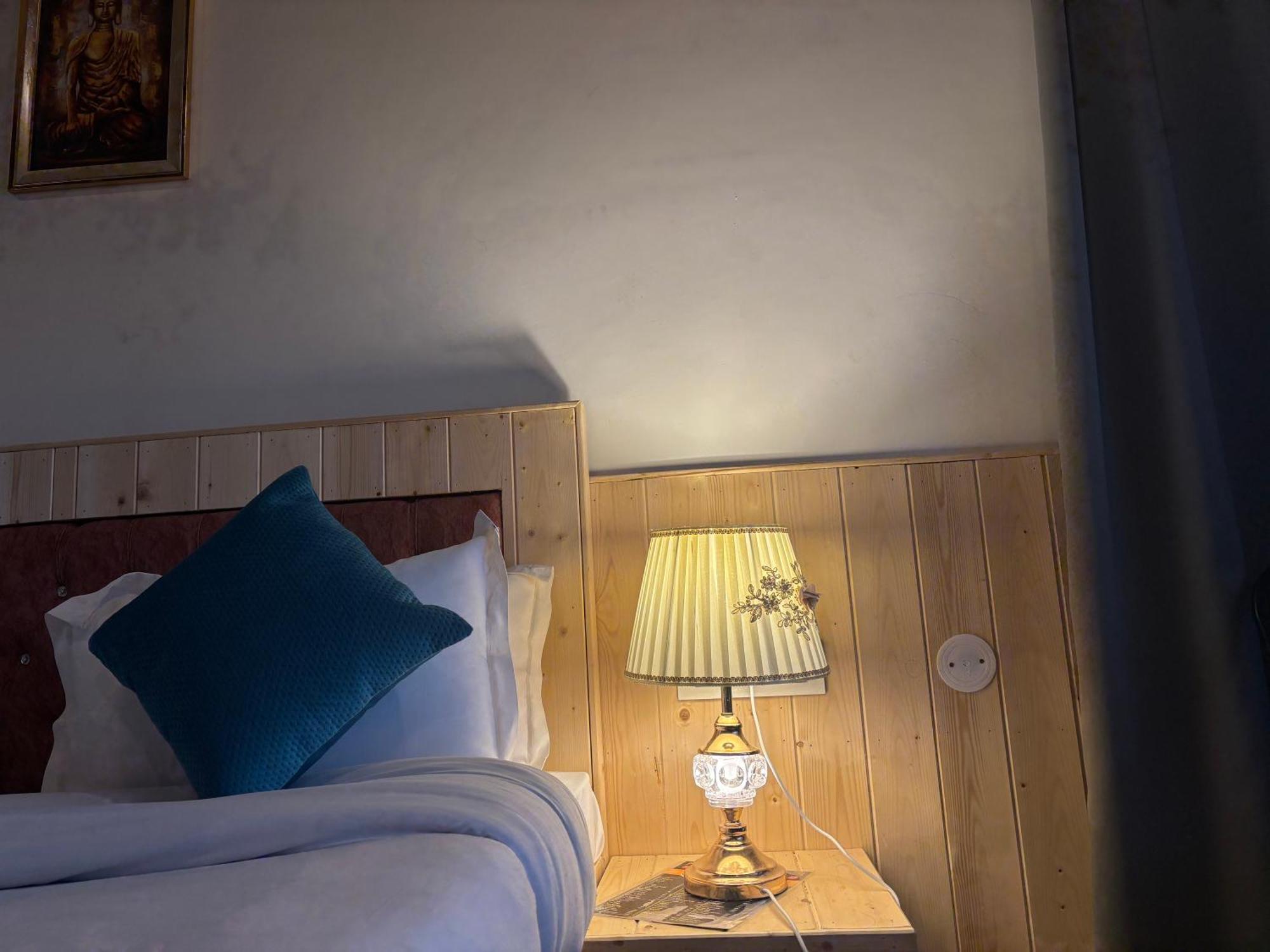 Urban Wave 2Bed Rooms By The North Edge Kasauli Exterior foto